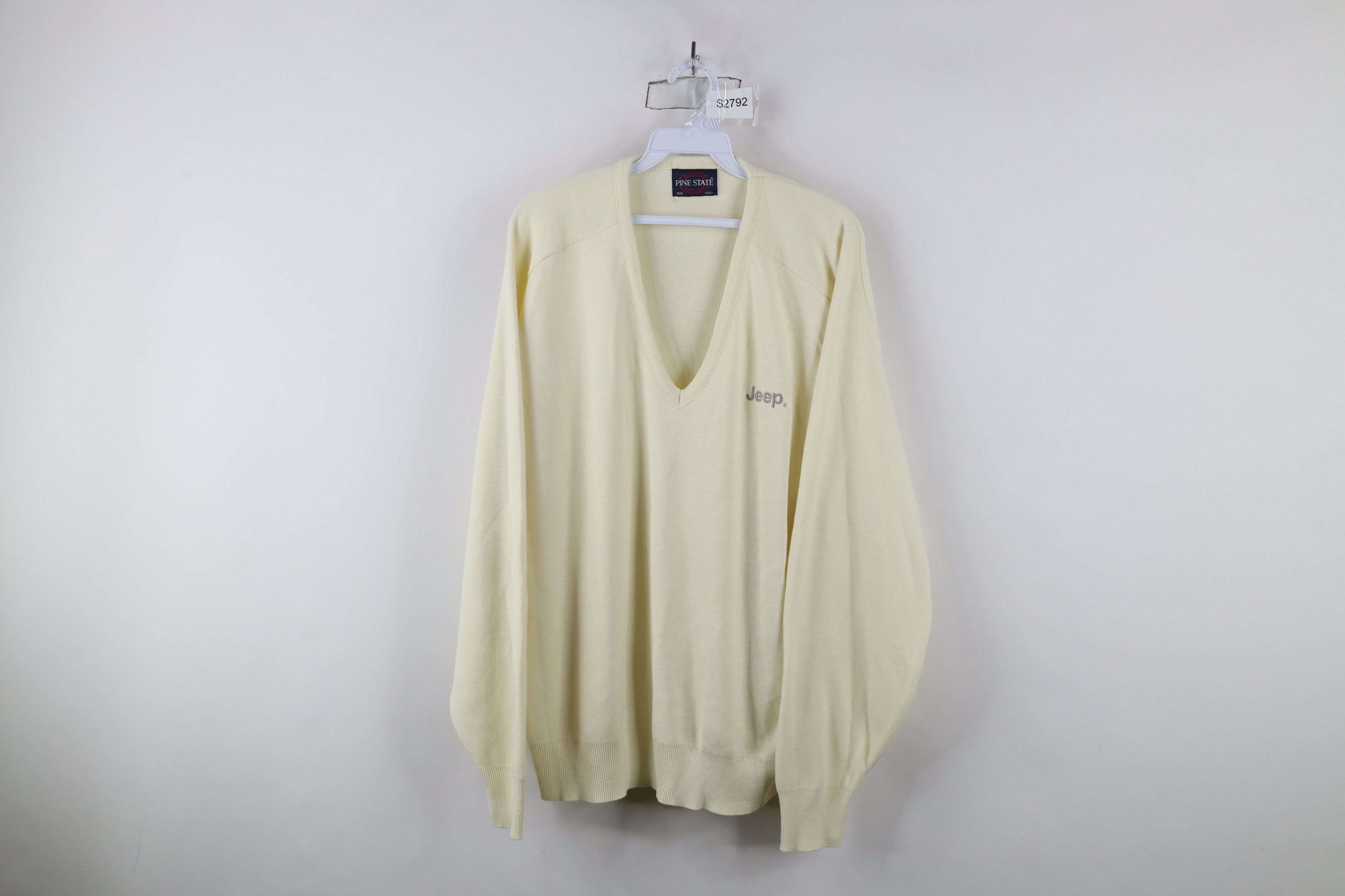 Vintage Vintage 80s 90s Jeep Motors Knit V-Neck Sweater Cream USA Size US XXL / EU 58 / 5 - 1 Thumbnail