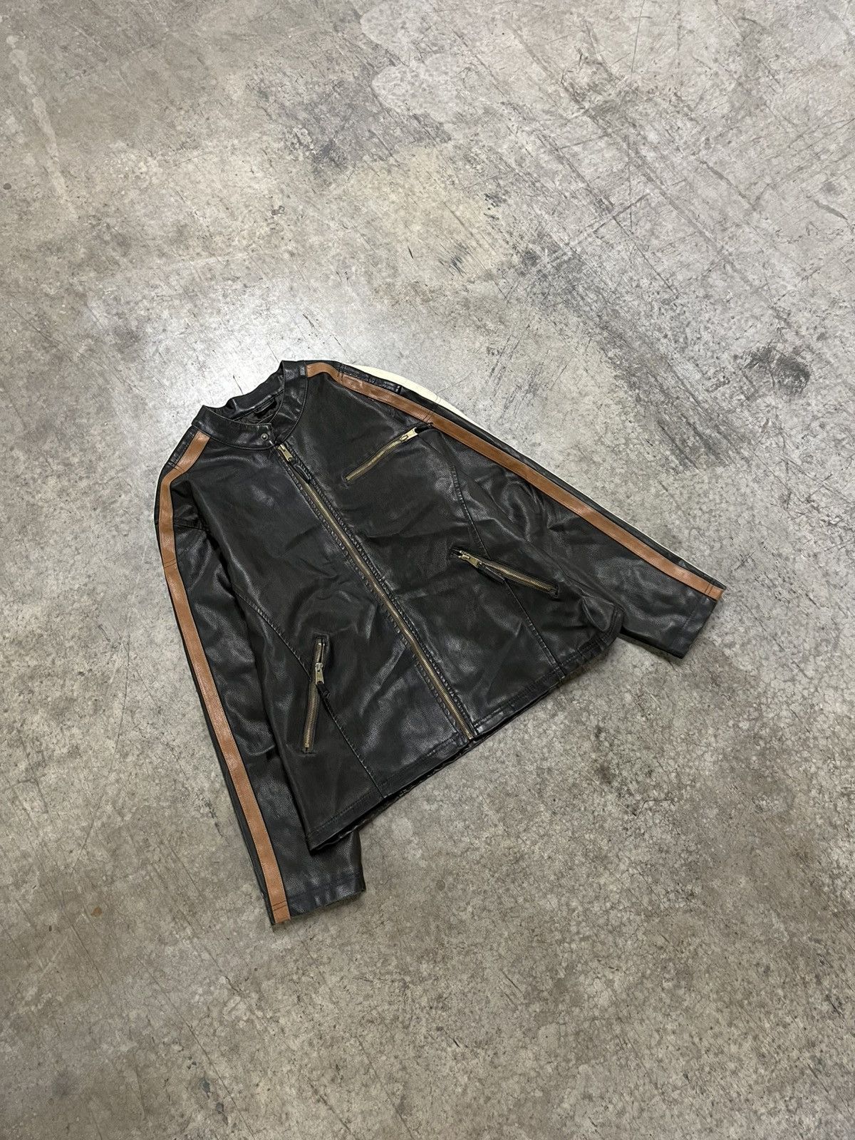 Vintage Leather moto jacket vintage streetwear hype rare biker Size US XL / EU 56 / 4 - 5 Thumbnail