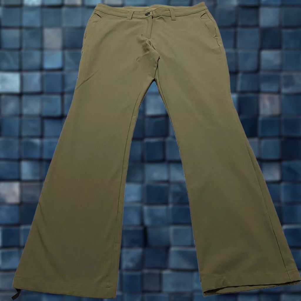 ExOfficio ExOfficio Womens Pants Green Cargo Outdoor Hiking Bootcut Mid Rise Nylon Adult 8 Regular 30in Inseam Mens Womens Boys Girls Size 30" / US 8 / IT 44 - 1 Thumbnail