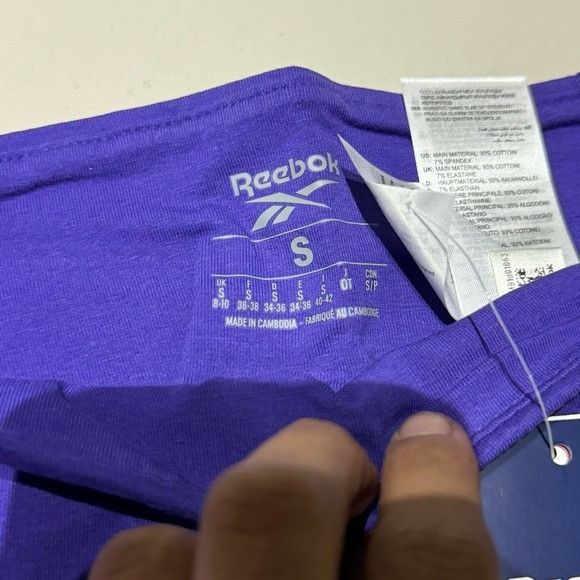 Reebok NWT REEBOK FITTED TRAINING SHORTS BOLD PURPLE SZ SMALL S Size 24" / US 00 / IT 34 - 4 Thumbnail