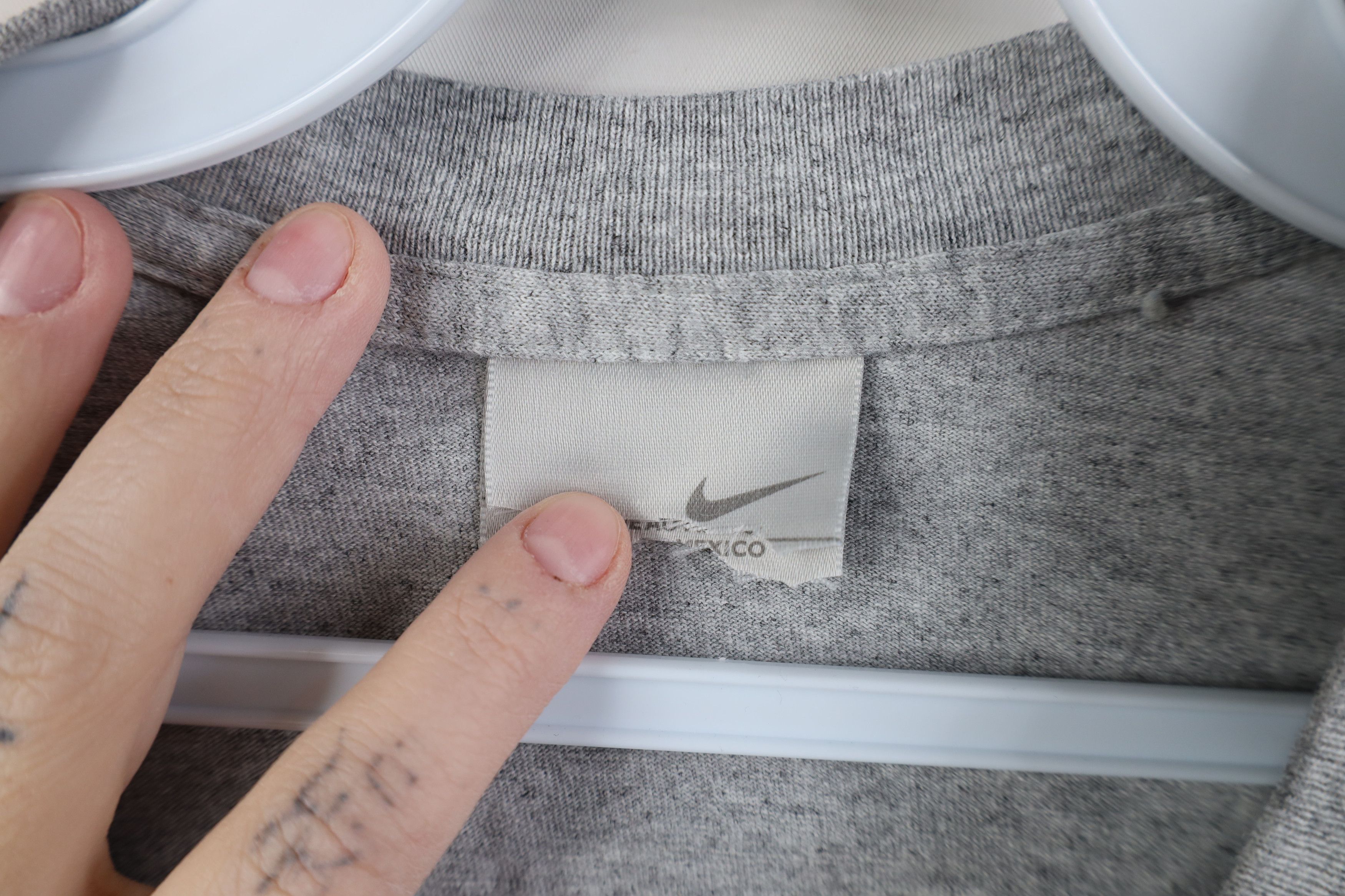 Nike Vintage Nike Center Logo Bubble Long Sleeve T-Shirt Gray Size US S / EU 44-46 / 1 - 6 Thumbnail