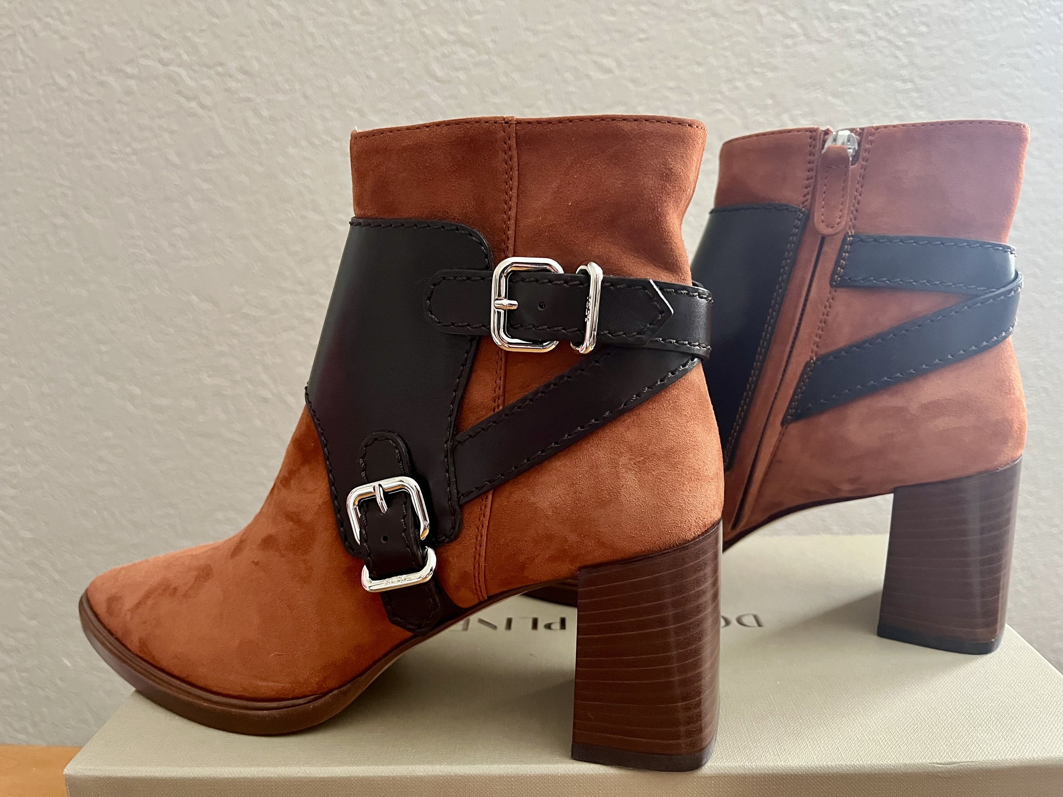 Tod's Suede and Leather Ankle Boots Size US 8 / IT 38 - 1 Thumbnail