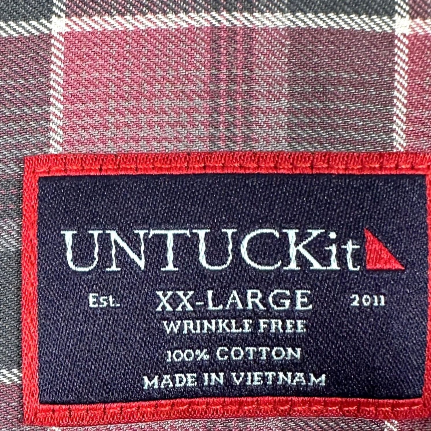 UNTUCKit UNTUCKit Mens 2XL Shirt Button Up Red Madras Plaid Wrinkle Free Authentic EUC Size US XXL / EU 58 / 5 - 4 Thumbnail