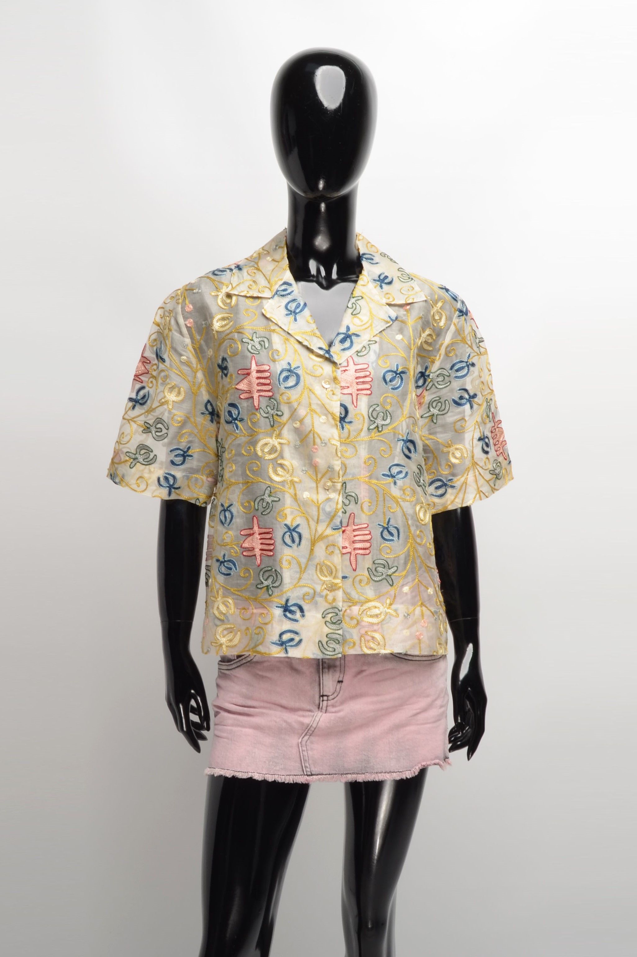 Vintage Vintage Y2K Embroidered Silk Oversize Shirt Top Size M / US 6-8 / IT 42-44 - 1 Thumbnail
