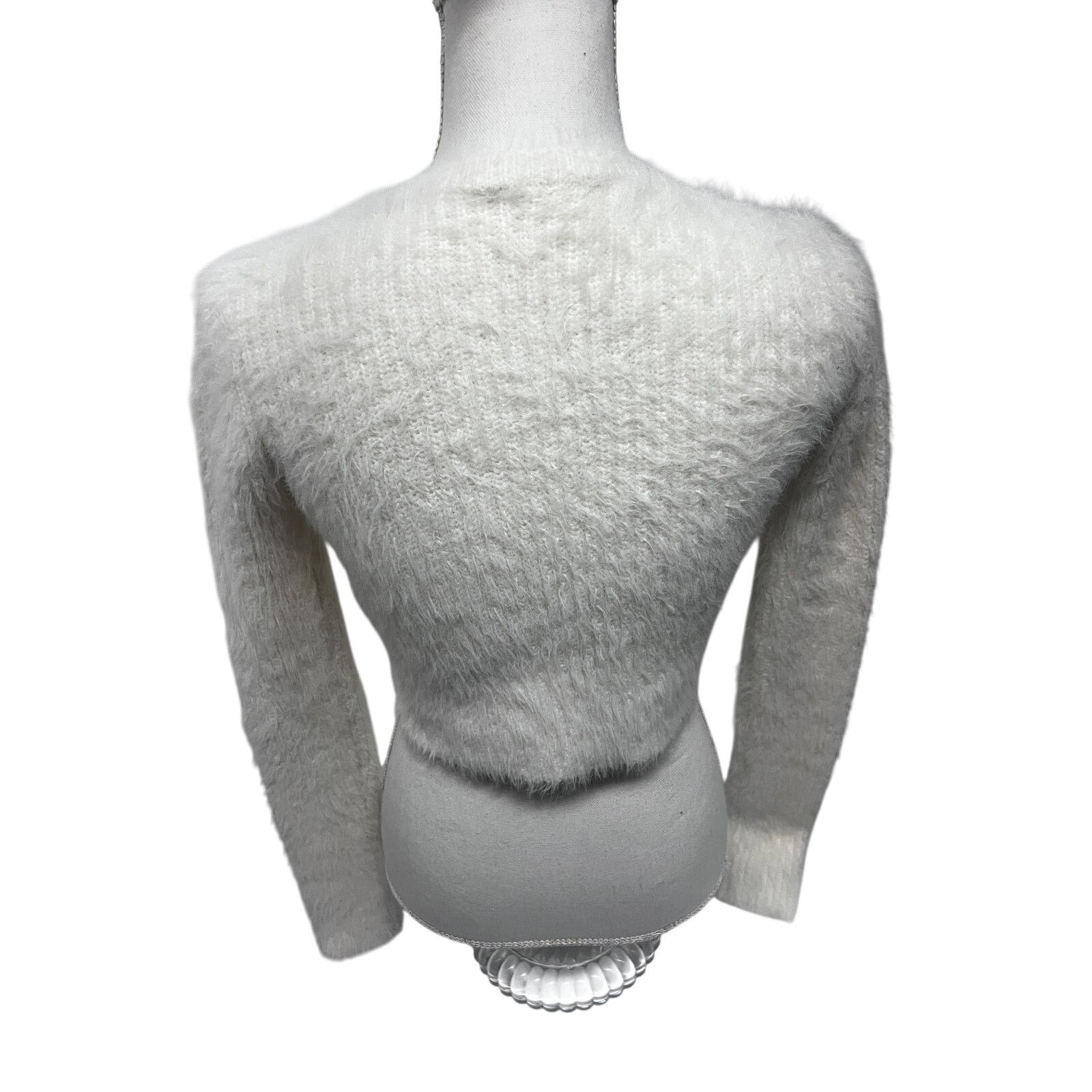 Zara Zara Ivory Eyelash Faux Fur Crop Knit Sweater Top S Stretch Size S / US 4 / IT 40 - 3 Thumbnail