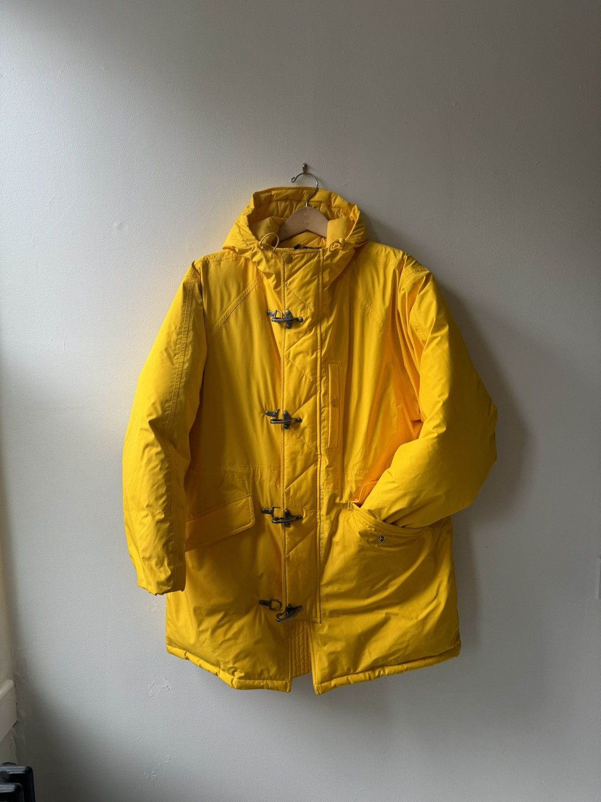 image of Supreme Gore-Tex Parka in Yellow, Men's (Size Small)