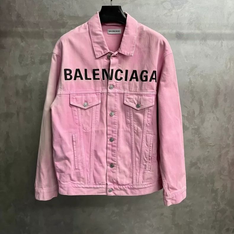 Balenciaga Balenciaga Pink solid front Logo monogrammed denim jacket Size US S / EU 44-46 / 1 - 1 Thumbnail