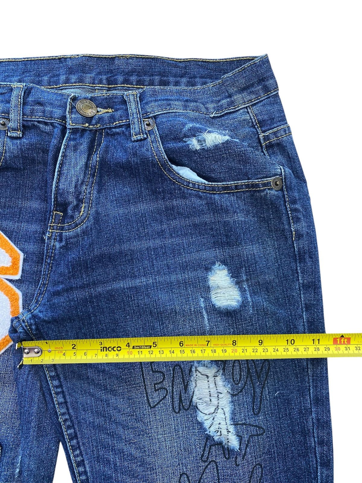 Blue Sky Inn Blue Sky Distressed Patch Work Style Straight Leg Jeans Size US 29 - 7 Thumbnail