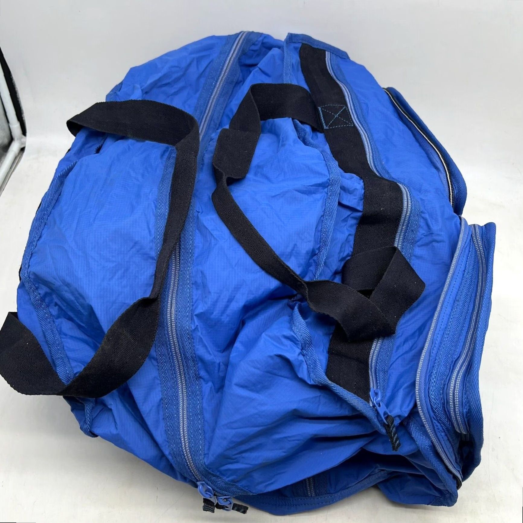 Lands' End Lands' End Blue Nylon Tote Bag - Medium - Convertible - Zipper Closure - Pockets - Unisex Adults Size ONE SIZE - 4 Thumbnail