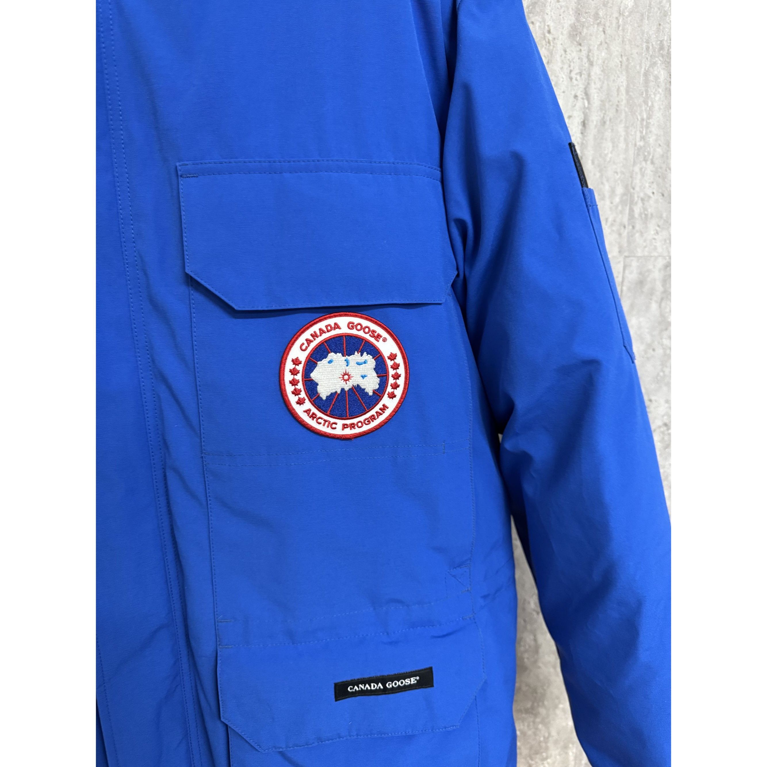 Canada Goose Canada Goose Expedition Parka M/M Blue W/ Fur Trim Hood Arct Size US M / EU 48-50 / 2 - 13 Thumbnail