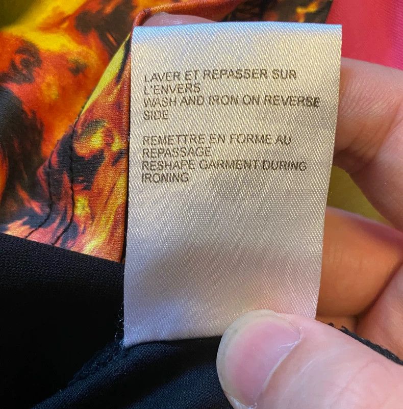 Givenchy Givenchy Flame hemmed short-sleeve T-shirt, size XS, styli Size US XS / EU 42 / 0 - 7 Thumbnail