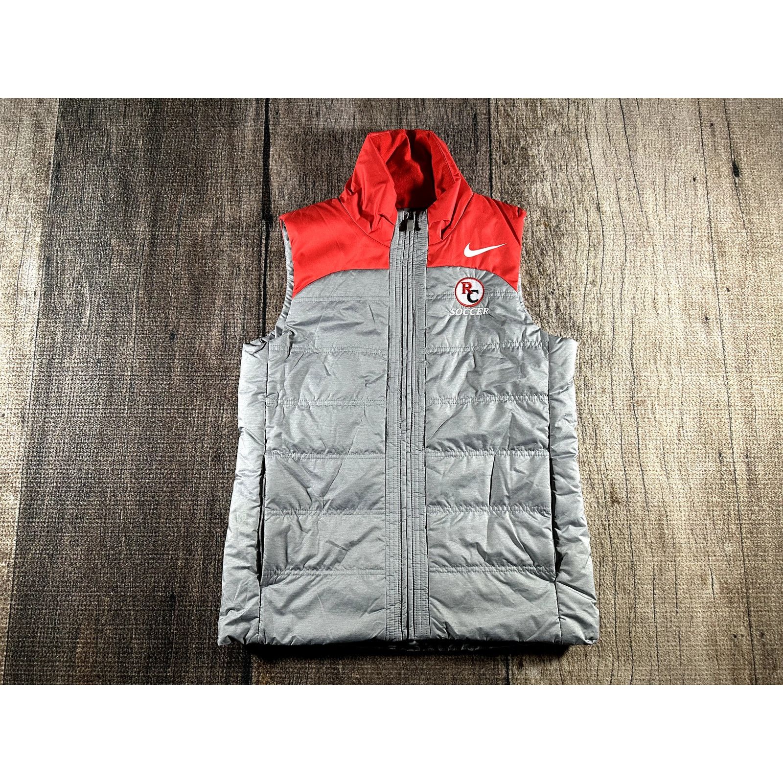 Nike Nike Essential Filled Puffer Vest FTBL Size Womens Medium Size S / US 4 / IT 40 - 1 Thumbnail