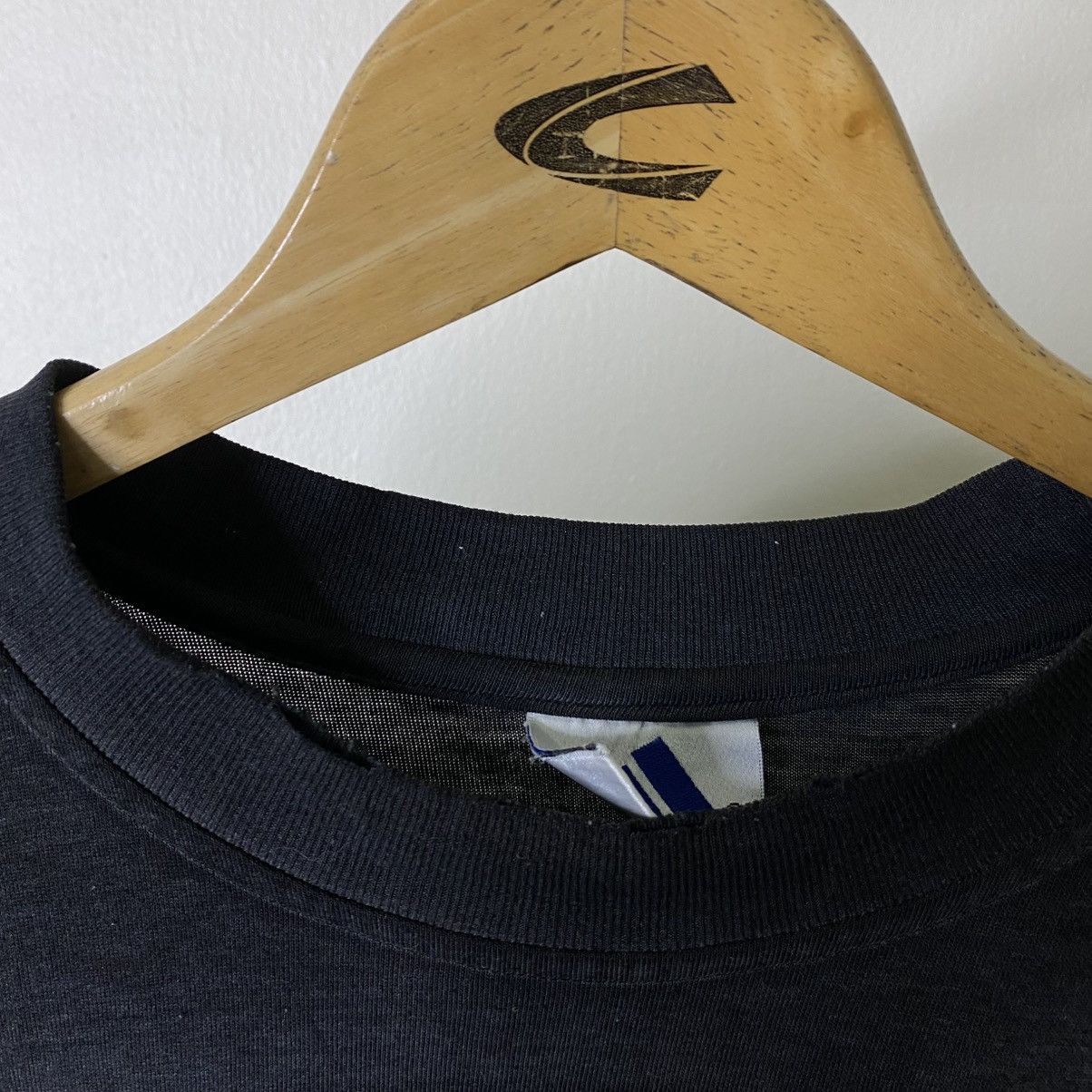 Adidas Vintage 1990s Adidas Center Logo T Shirt Size US L / EU 52-54 / 3 - 3 Thumbnail