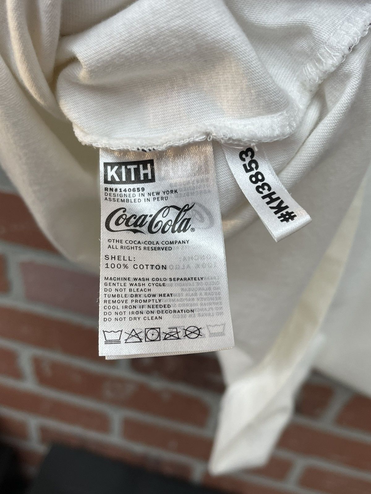 Kith Size L - Kith x Coke Cola Tee Shirt White Size US L / EU 52-54 / 3 - 6 Thumbnail