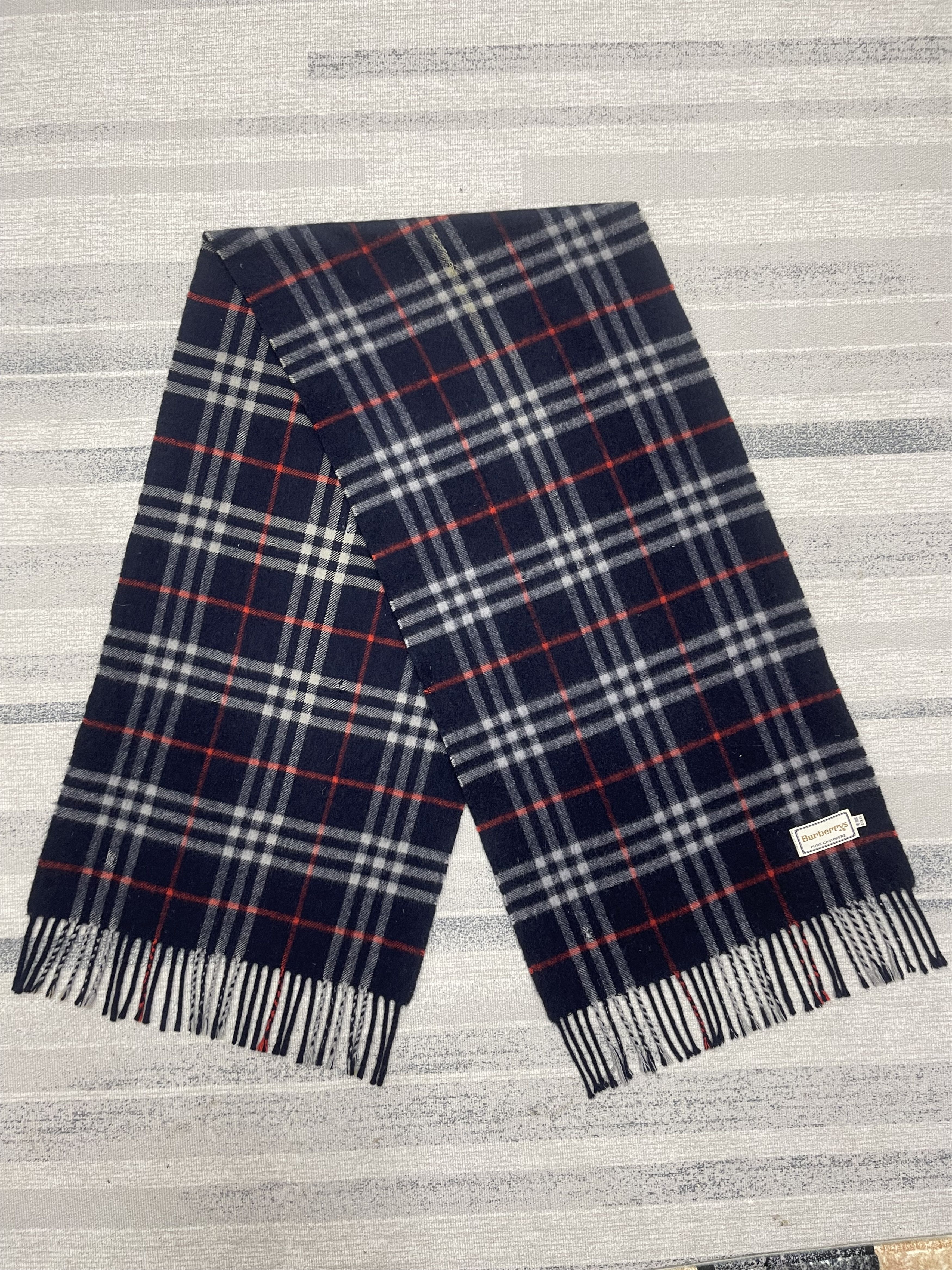 Burberry Vintage Burberrys Checkered Muffler Scarf - 6232 Size ONE SIZE - 4 Thumbnail
