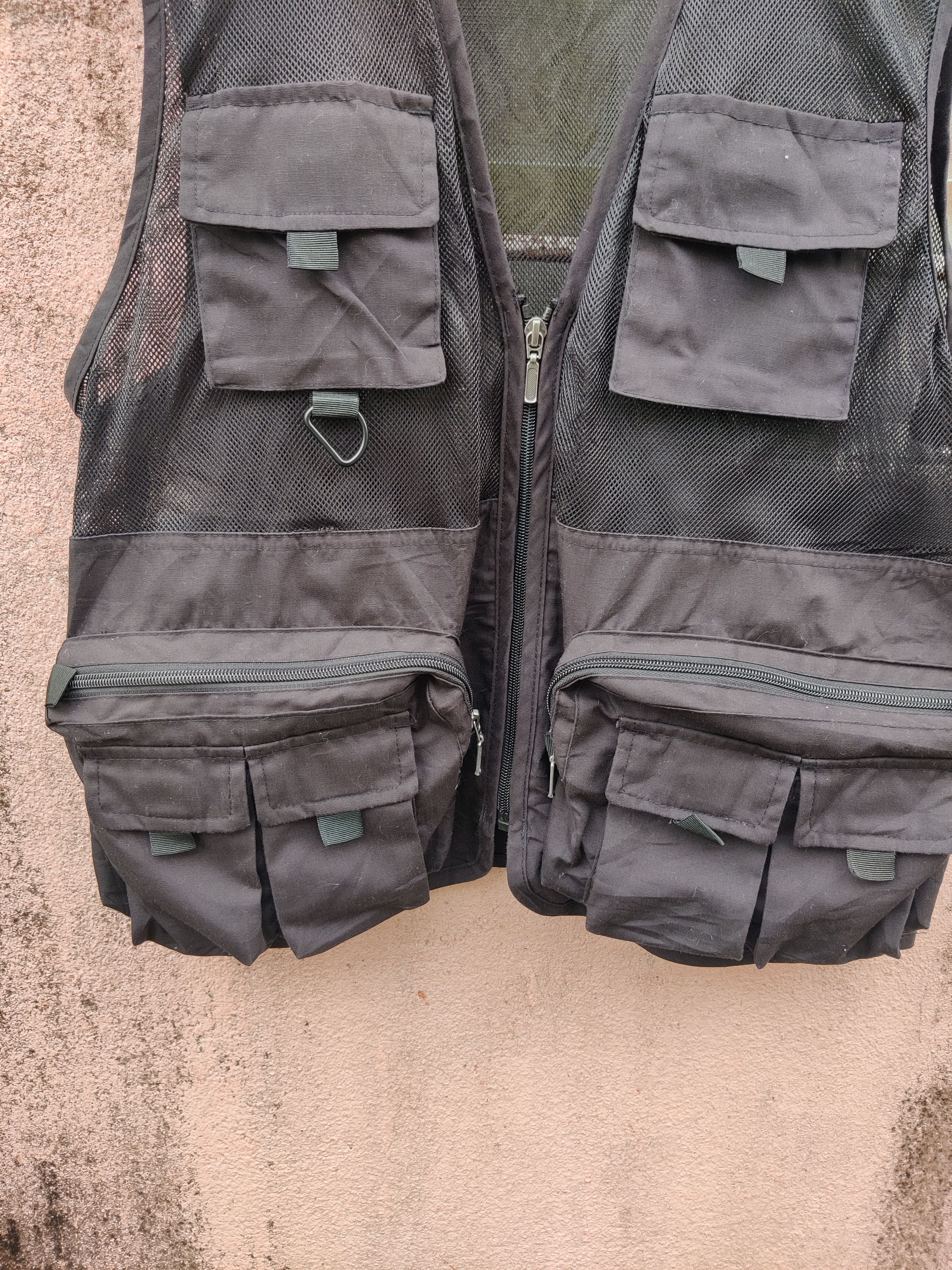 Japanese Brand Vintage Funnele Mountain Tactical Fish Net Vest Jacket Size US L / EU 52-54 / 3 - 3 Thumbnail
