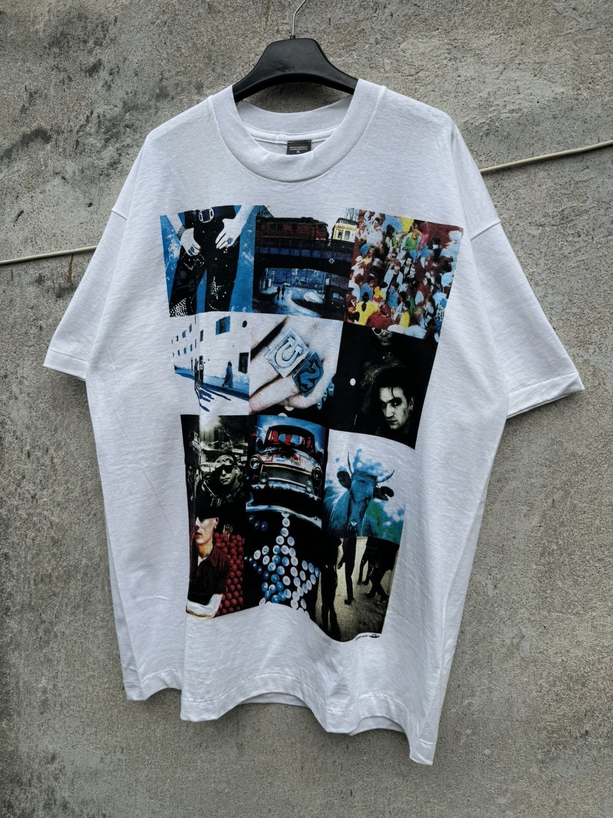 Band Tees 1991 U2 Vintage Band Tee Single Stitch 90s Rock Tour Irish Size US XL / EU 56 / 4 - 13 Thumbnail