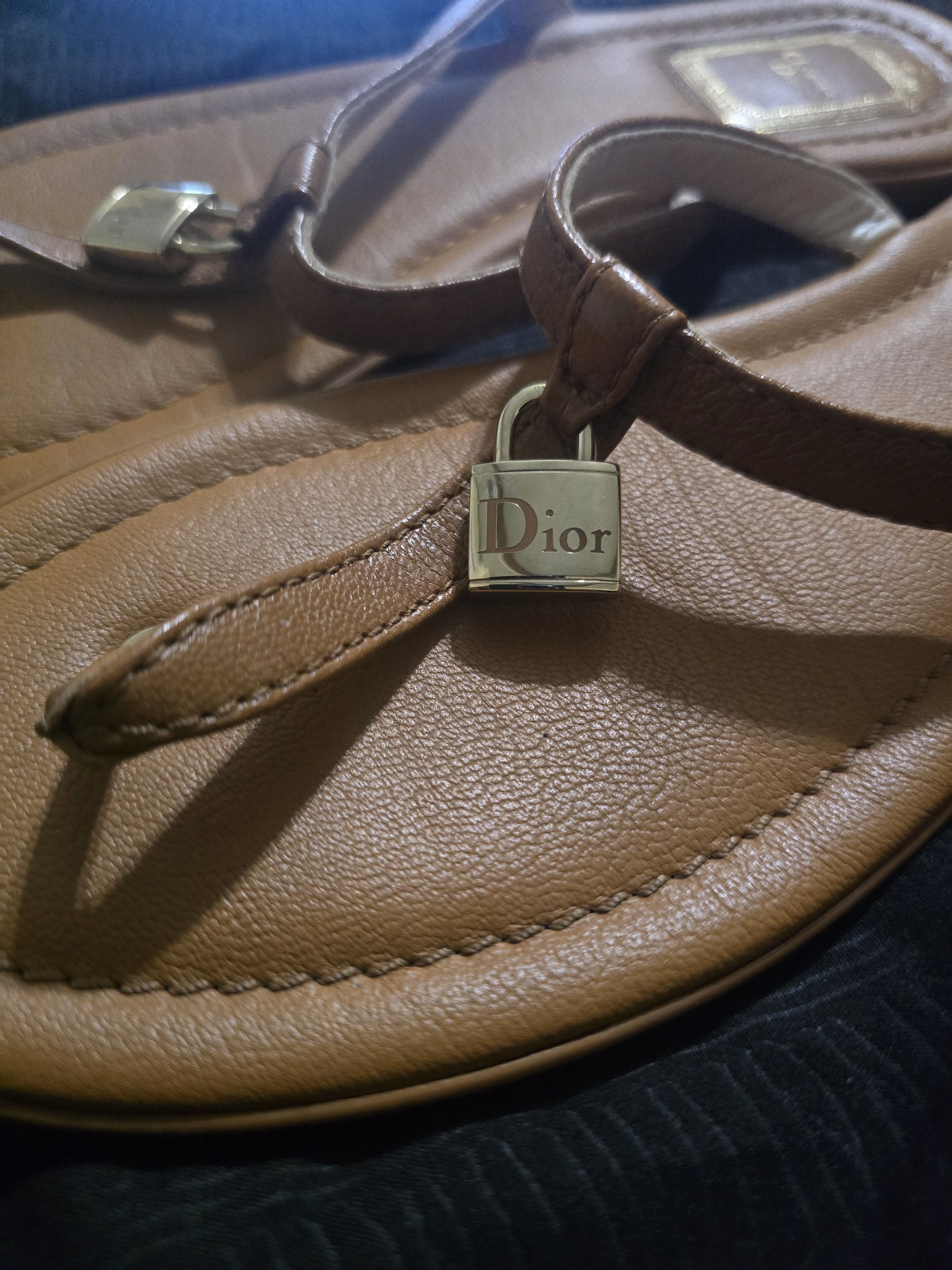 Dior Christian Dior Lock Charm Leather Thongs Sandals Sz 39 Size US 9 / IT 39 - 8 Thumbnail
