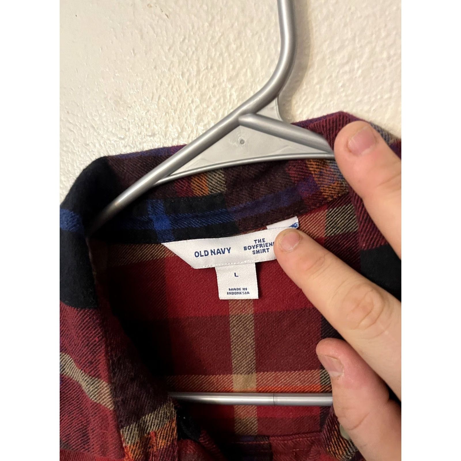 Old Navy Old Navy The Boyfriend Shirt Button Down Shirt Large Multicolor Plaid Size L / US 10 / IT 46 - 2 Thumbnail