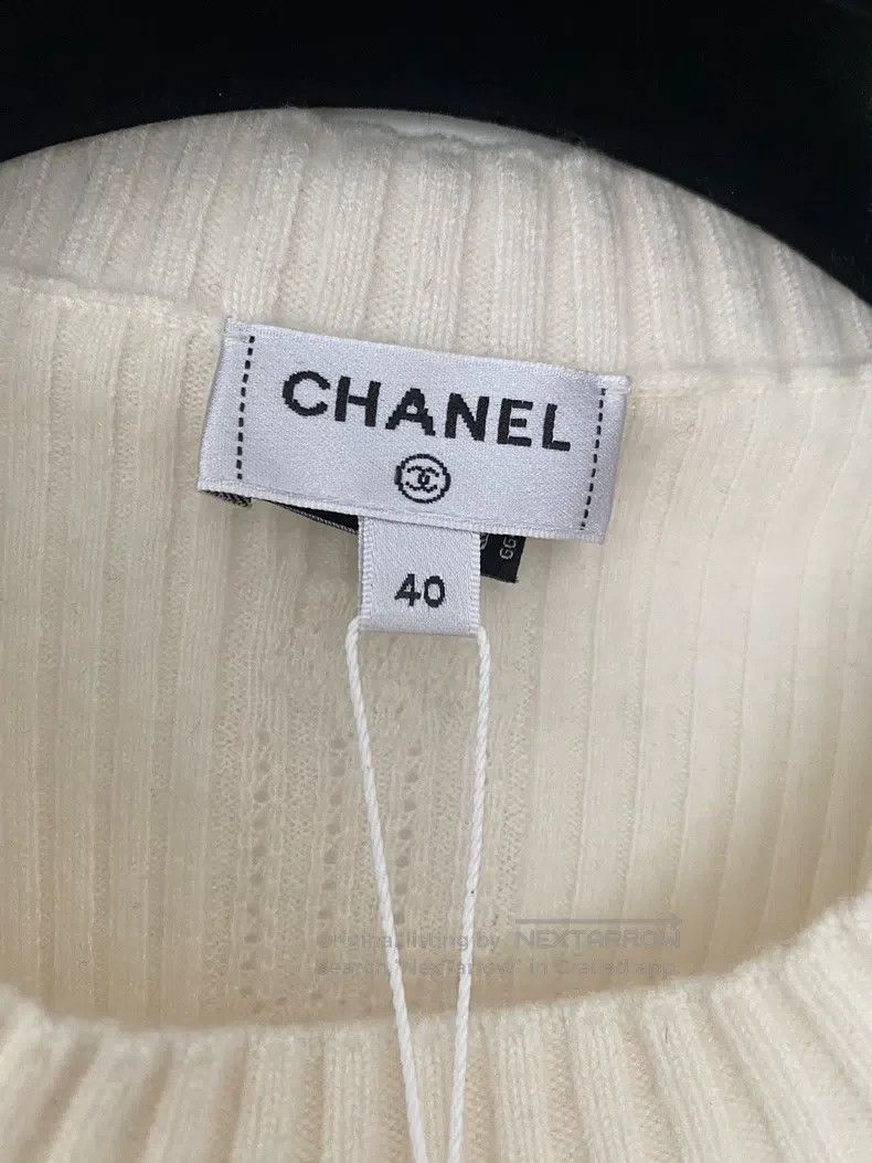 Chanel Chanel Early spring holiday tie-up white knitwear sweater Size S / US 4 / IT 40 - 3 Thumbnail