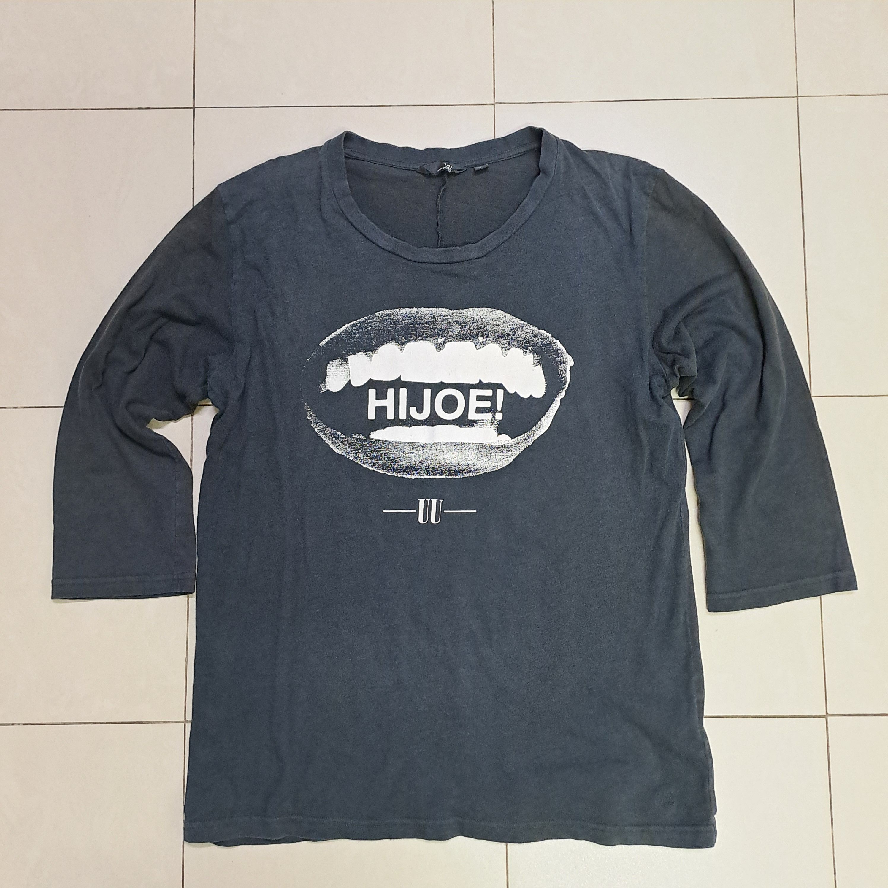 Undercover × Uniqlo Uniqlo X Undercover Hijoe! T Shirt Size US S / EU 44-46 / 1 - 1 Thumbnail