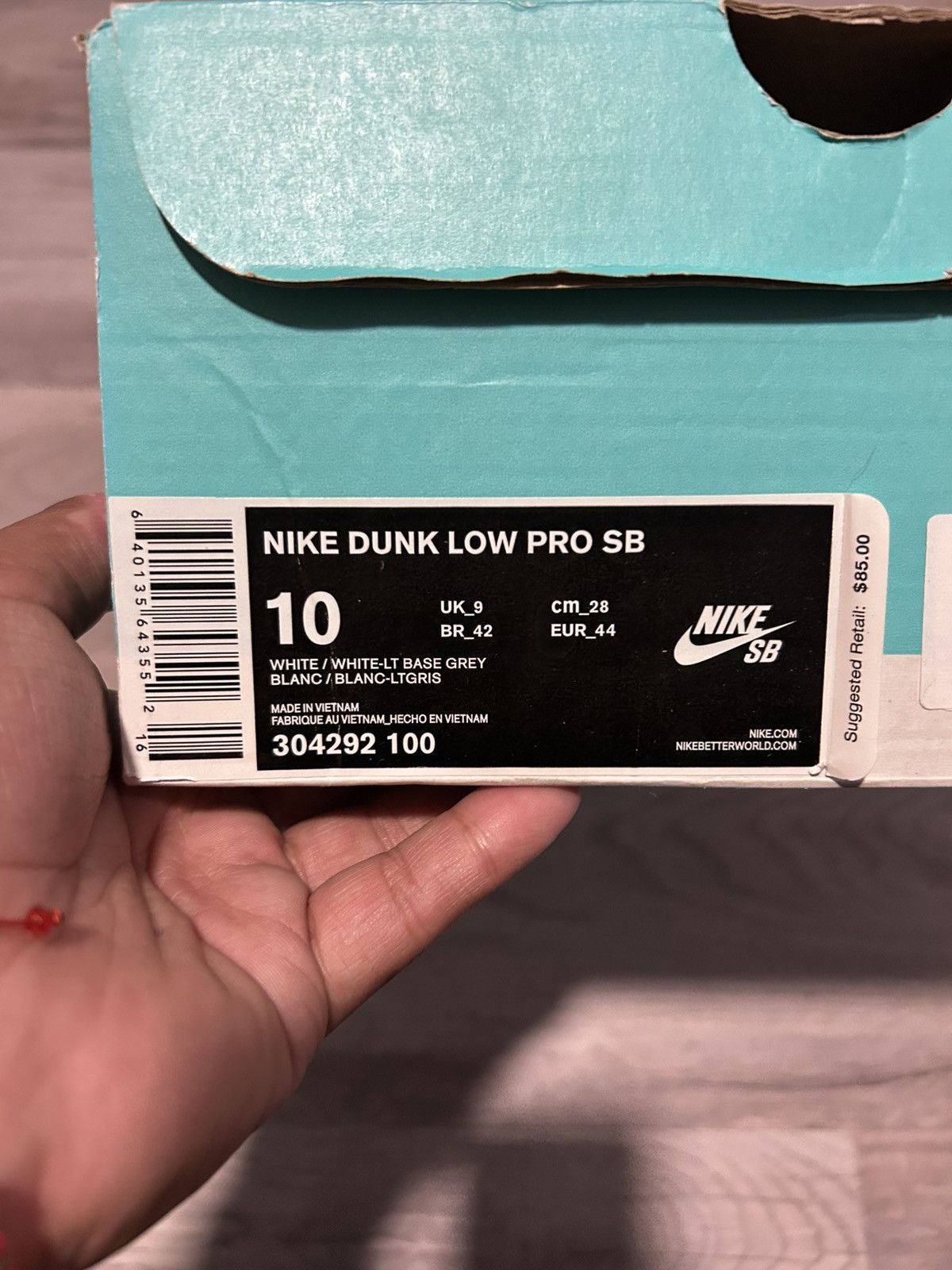 Nike SB NIKE SB DUNK LOW WHITE ICE 2014 SIZE 10 PREOWNED OG BOX Size US 10 / EU 43 - 6 Thumbnail