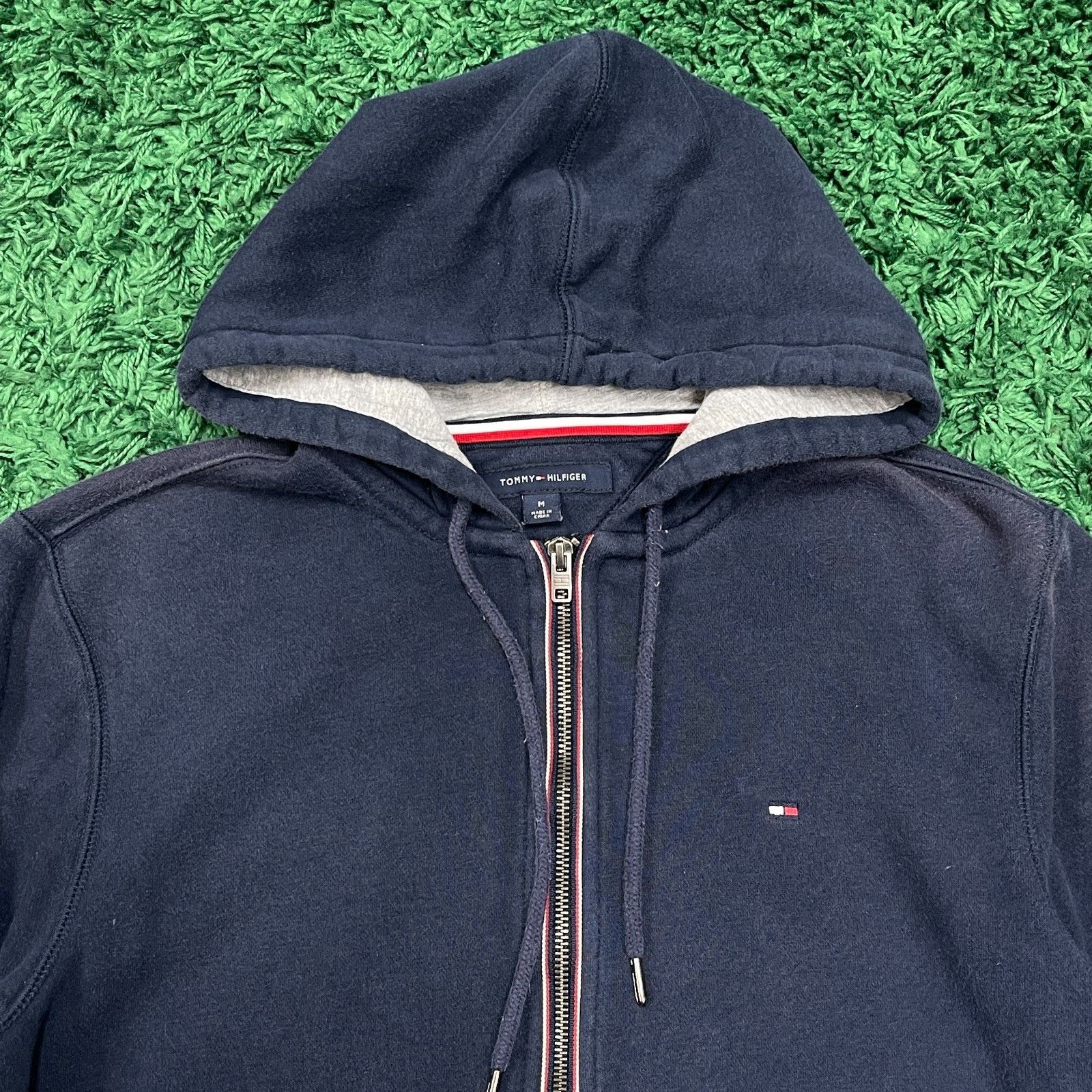 Tommy Hilfiger Tommy Hilfiger navy blue full-zip hoodie Sweater Medium Size US M / EU 48-50 / 2 - 2 Thumbnail