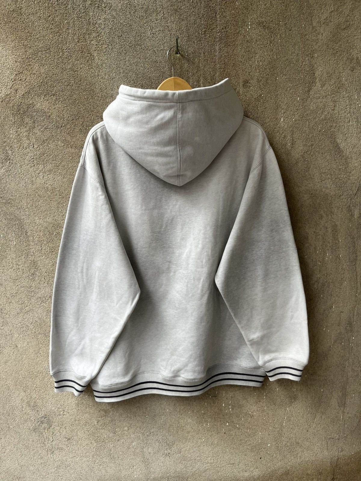 Stussy Vintage 1990s stussy hoodie basic sunfaded Size US L / EU 52-54 / 3 - 3 Thumbnail