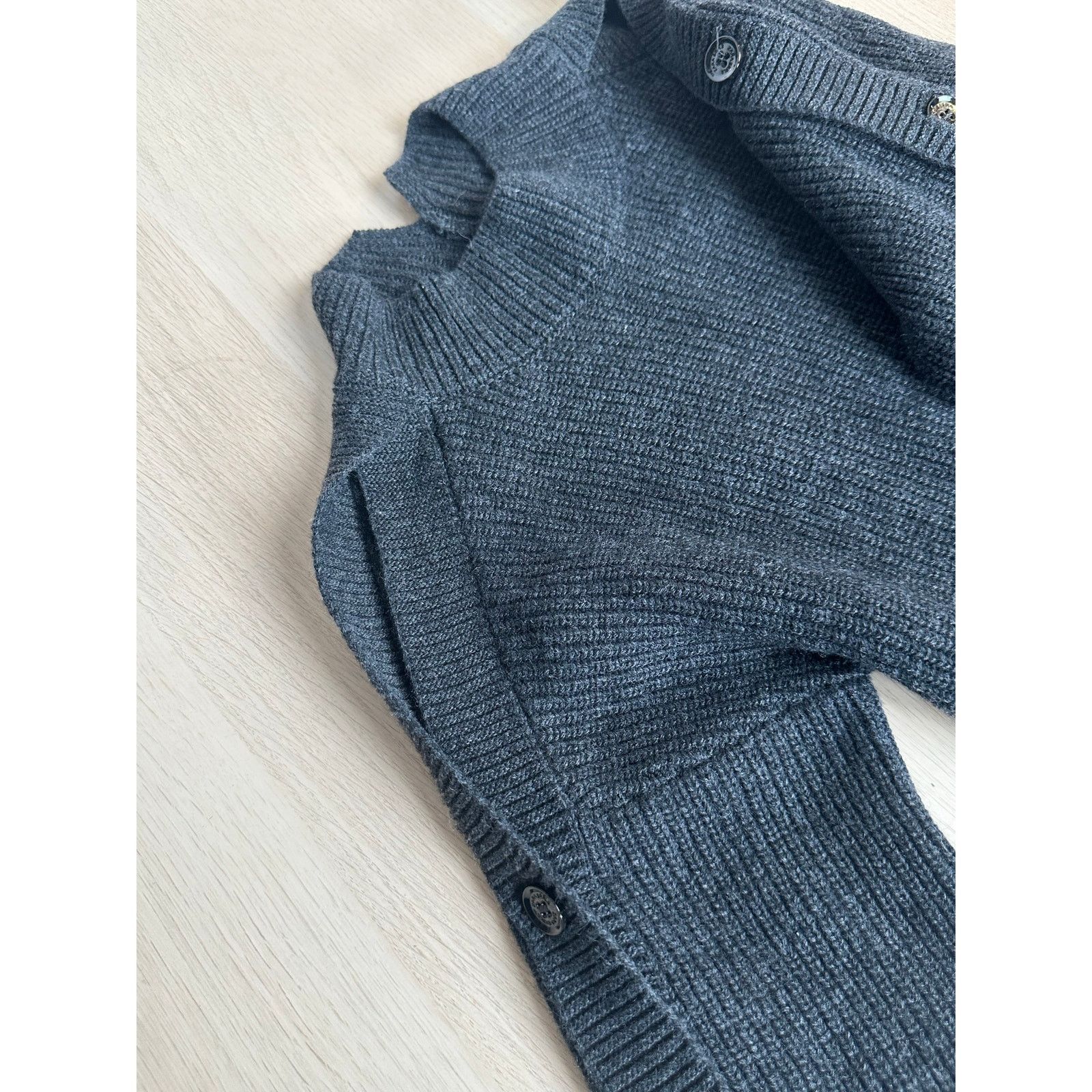 Zara Zara Surplus Gray Long Sleeve Sweater - Size S - Mint Size S / US 4 / IT 40 - 2 Thumbnail