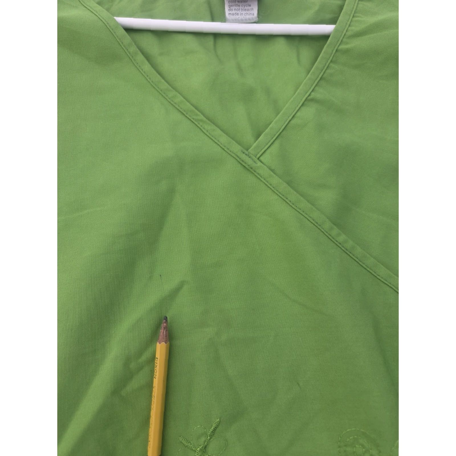 Vintage Denice Scrub Top Womens 3X Green Embroidered Medical Nurse Vet Dental Shirt Adult Womens Size XXL / US 16-18 / IT 52-54 - 3 Thumbnail
