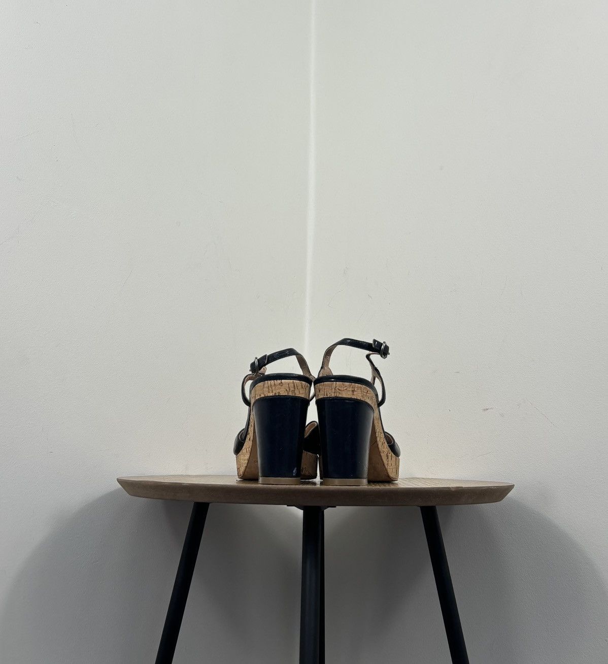 Marc by Marc Jacobs Marc By Marc Jacobs Navy Leather Cork Block Heel Sandals Size US 9.5 / IT 39.5 - 14 Thumbnail