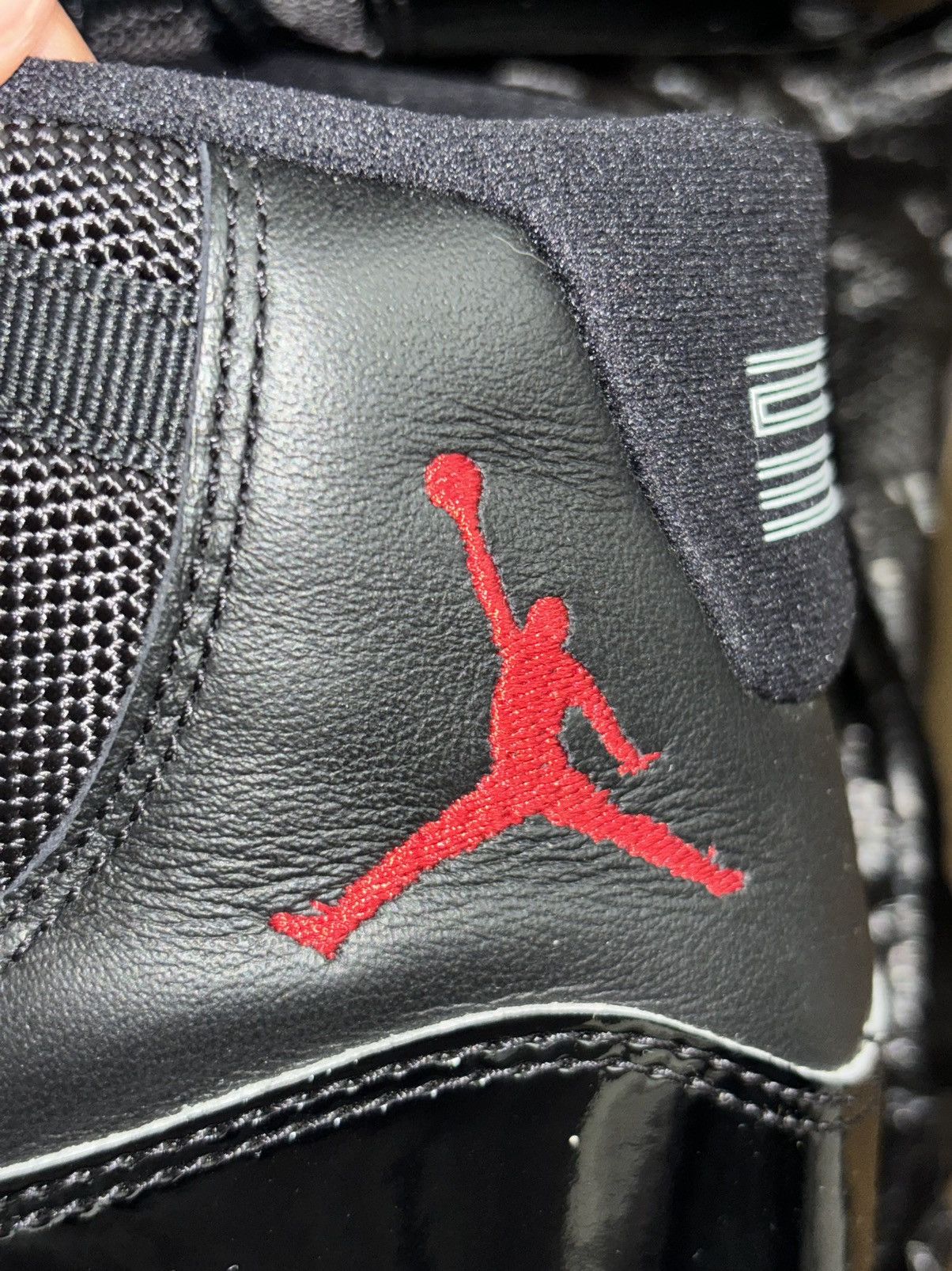 Jordan Brand × Nike Jordan 11 Retro Playoffs Bred (2019) Size US 11 / EU 44 - 11 Thumbnail