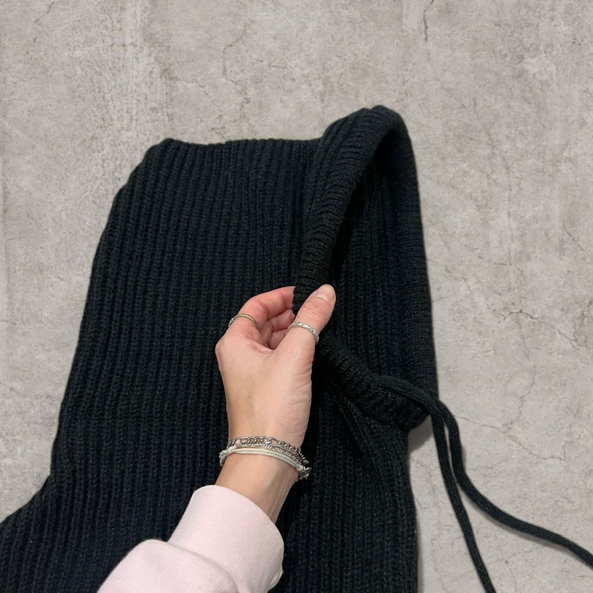 Japanese Brand Vintage style black bonnet snood hood scarf hat. One size Size ONE SIZE - 3 Thumbnail