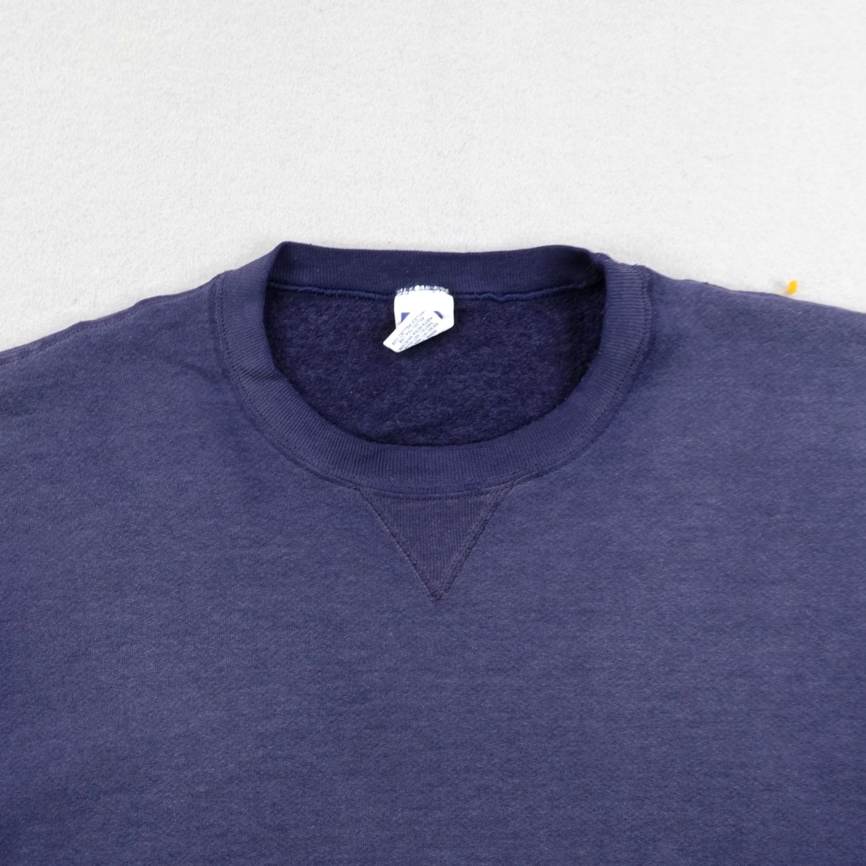 Russell Athletic VINTAGE Russell Athletic Sweatshirt Mens 2XL Blue Pullover Crew Y2K Size US XXL / EU 58 / 5 - 2 Thumbnail