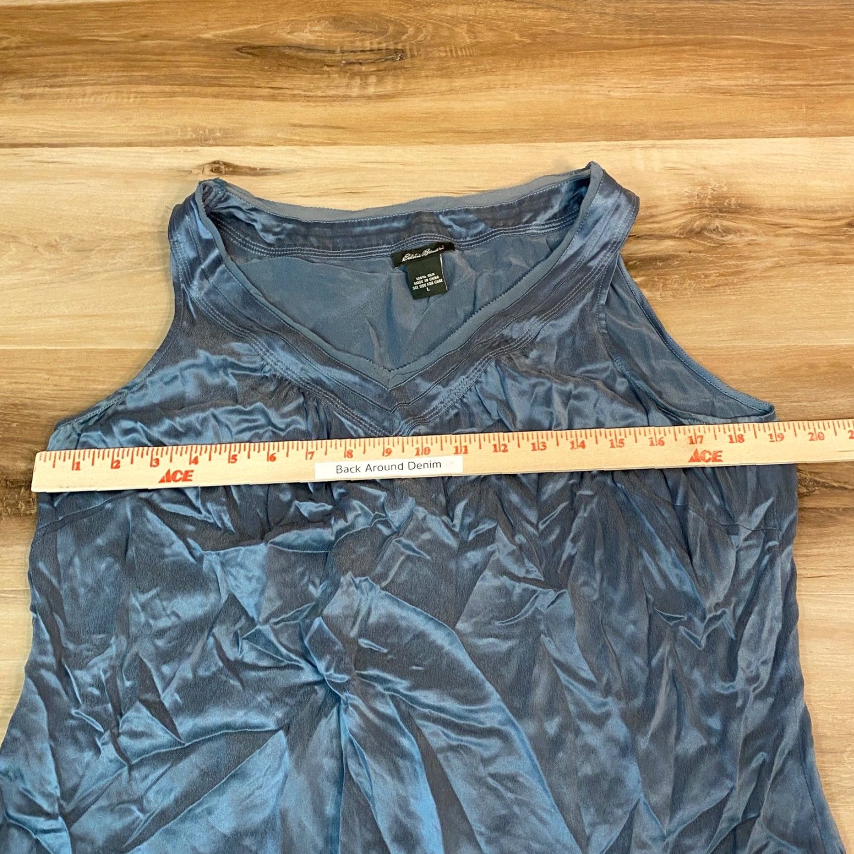 Eddie Bauer Eddie Bauer Women's Silk Tank Top V-Neck Sleeveless Blue L Size L / US 10 / IT 46 - 6 Thumbnail