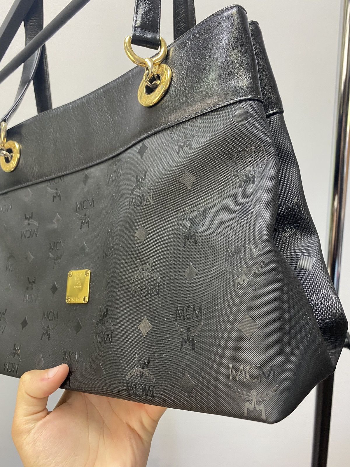 Japanese Brand × MCM MCM Tote Bag Vintage Leather Bag Made in Germany Size ONE SIZE - 2 Thumbnail