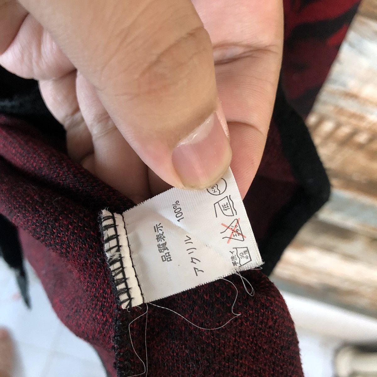 Japanese Brand Nouvelve Red Patterned Cardigans #A2043 Size L / US 10 / IT 46 - 11 Thumbnail