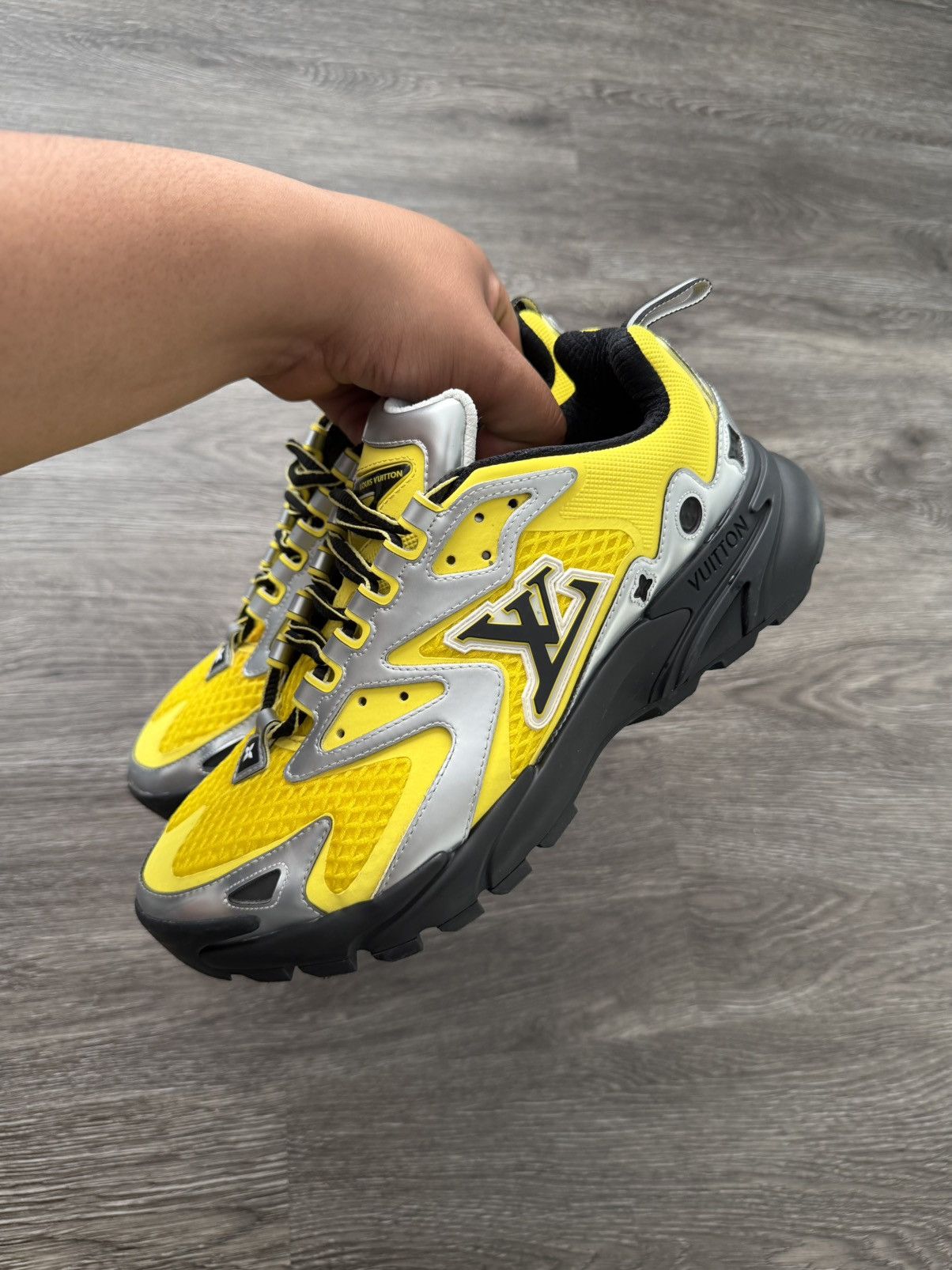 Louis Vuitton Louis Vuitton SS22 Tactic Runner Yellow Silver Sneakers Size US 8 / EU 41 - 7 Thumbnail