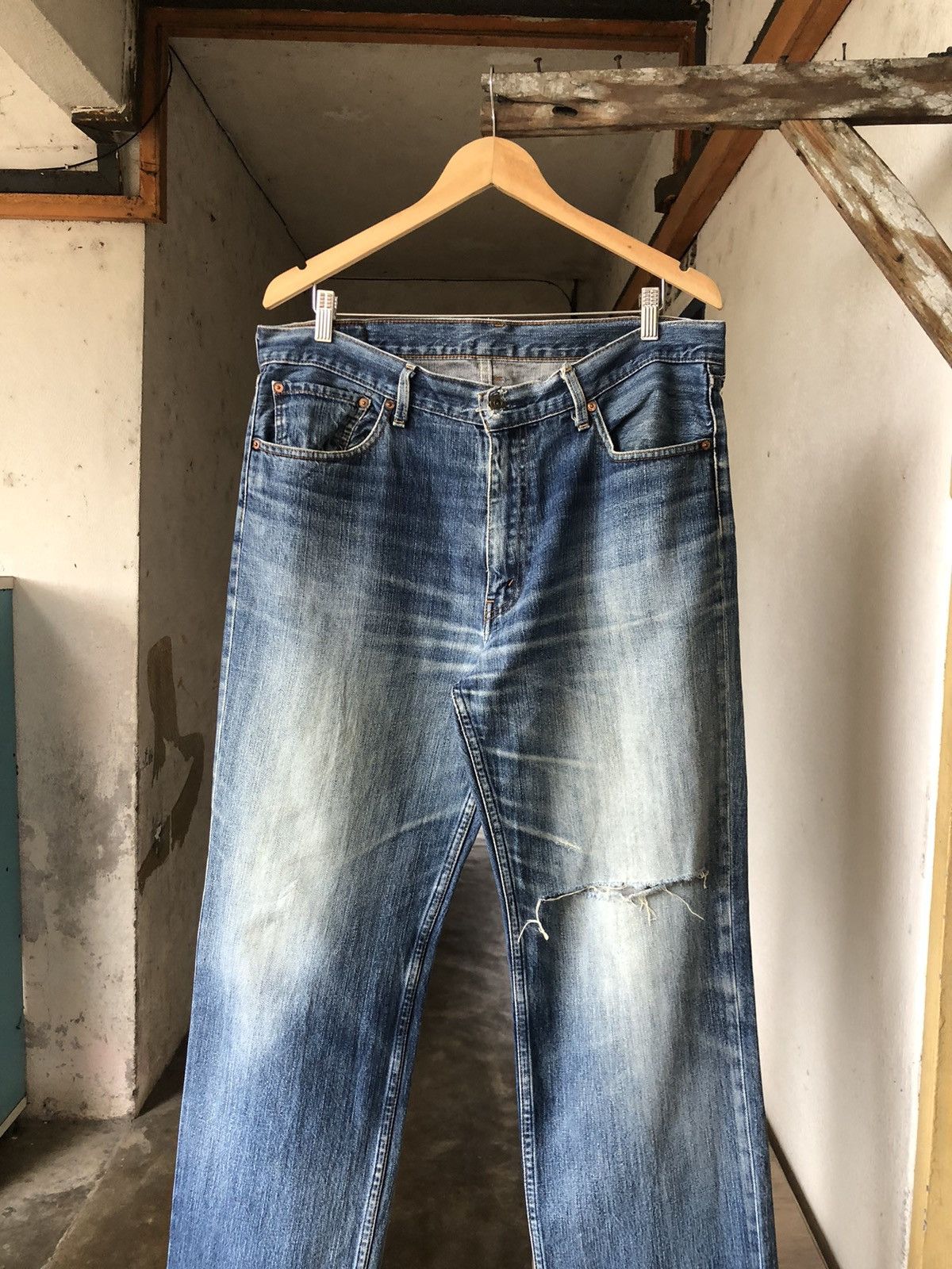 Levi's Vintage Levis 502 Flare Straight Cut Distressed Jeans Size US 37 - 3 Thumbnail