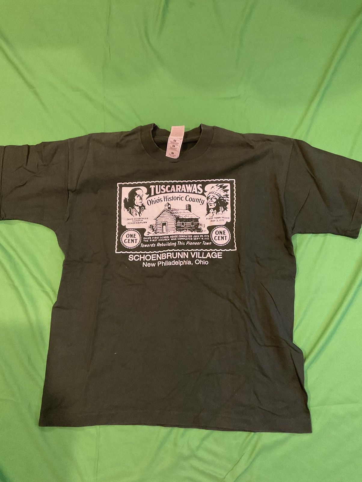 Vintage 1988 Tuscarawas Ohio green cotton t-shirt Size US L / EU 52-54 / 3 - 1 Thumbnail