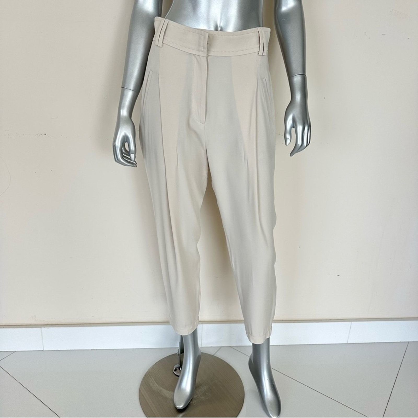 Brunello Cucinelli Brunello Cucinelli silk pants size 4 US Authentic 1200$ Size 27" / US 4 / IT 40 - 1 Thumbnail