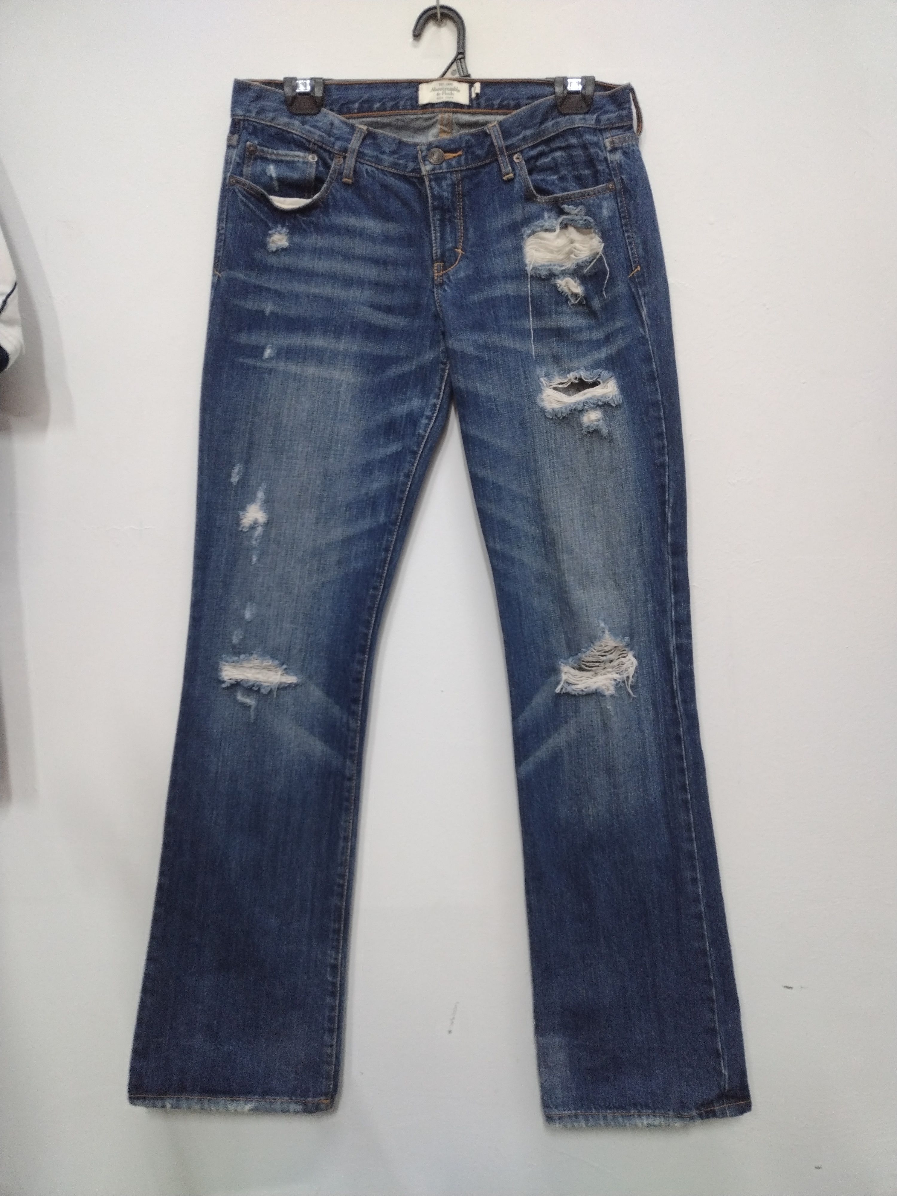 Abercrombie & Fitch × Le Grande Bleu (L.G.B.) × Vintage 💥FLARE💥ABERCROMBIE&FITCH DISTRESSED JEANS Size 32" / US 10 / IT 46 - 2 Thumbnail