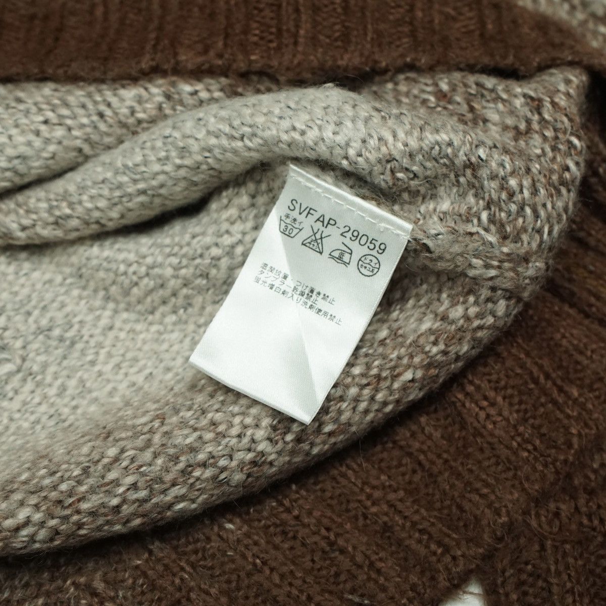 Aran Isles Knitwear *NoTariff Here's Japan Gradient Stripe Knitted Sweatshirt Size L / US 10 / IT 46 - 5 Thumbnail