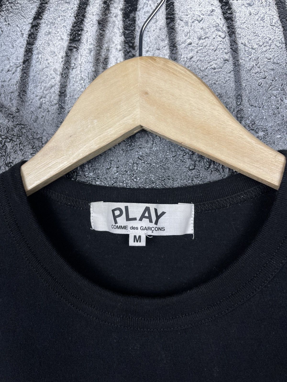 Comme des Garcons PLAY Comme Des Garcons PLAY Red Heart Logo T-Shirt WMNS Size M Size M / US 6-8 / IT 42-44 - 10 Thumbnail