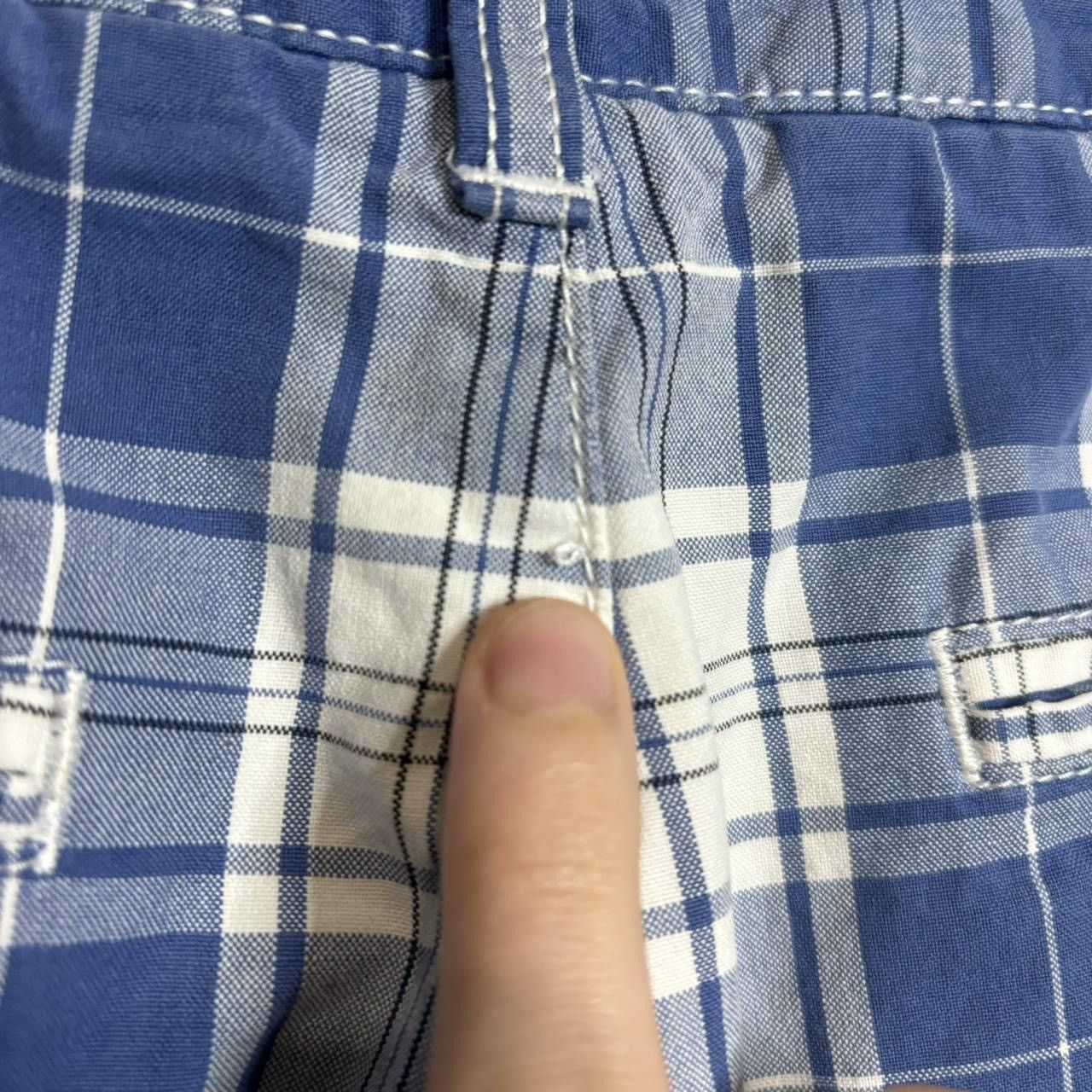 Tommy Hilfiger × Vintage Vintage Style Tommy Hilfiger Plaid Blue Shorts Size US 35 - 7 Thumbnail