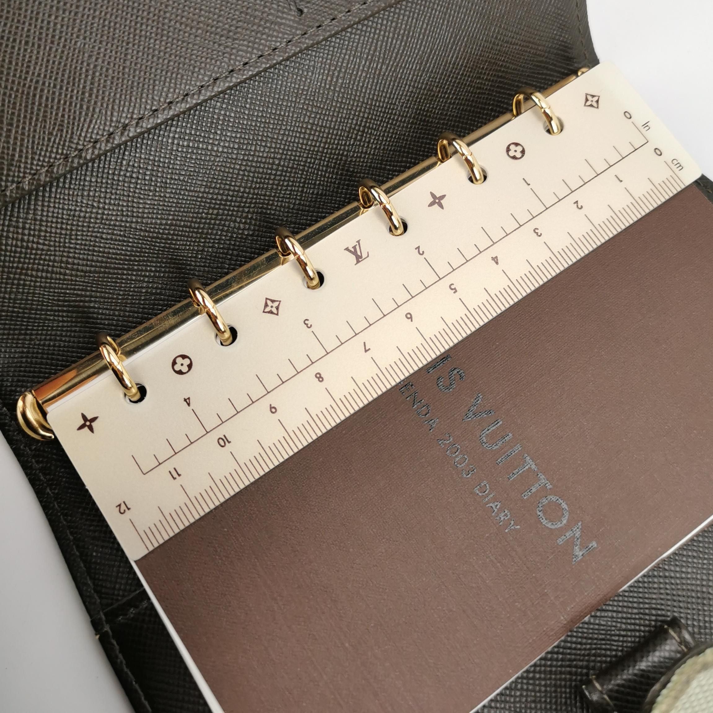 Louis Vuitton Louis Vuitton (LV) Canvas Monogram Notebook Leather Case -y Size ONE SIZE - 8 Thumbnail