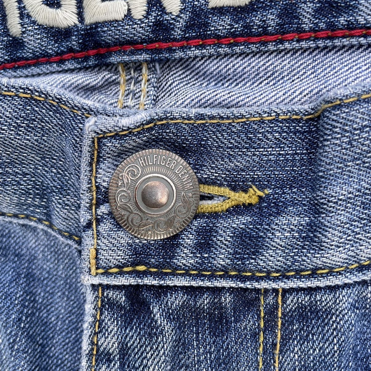 Tommy Hilfiger × Vintage Vintage Tommy Hilfiger Jeans Size 30 Y2K 90s Style USA Size US 30 / EU 46 - 13 Thumbnail