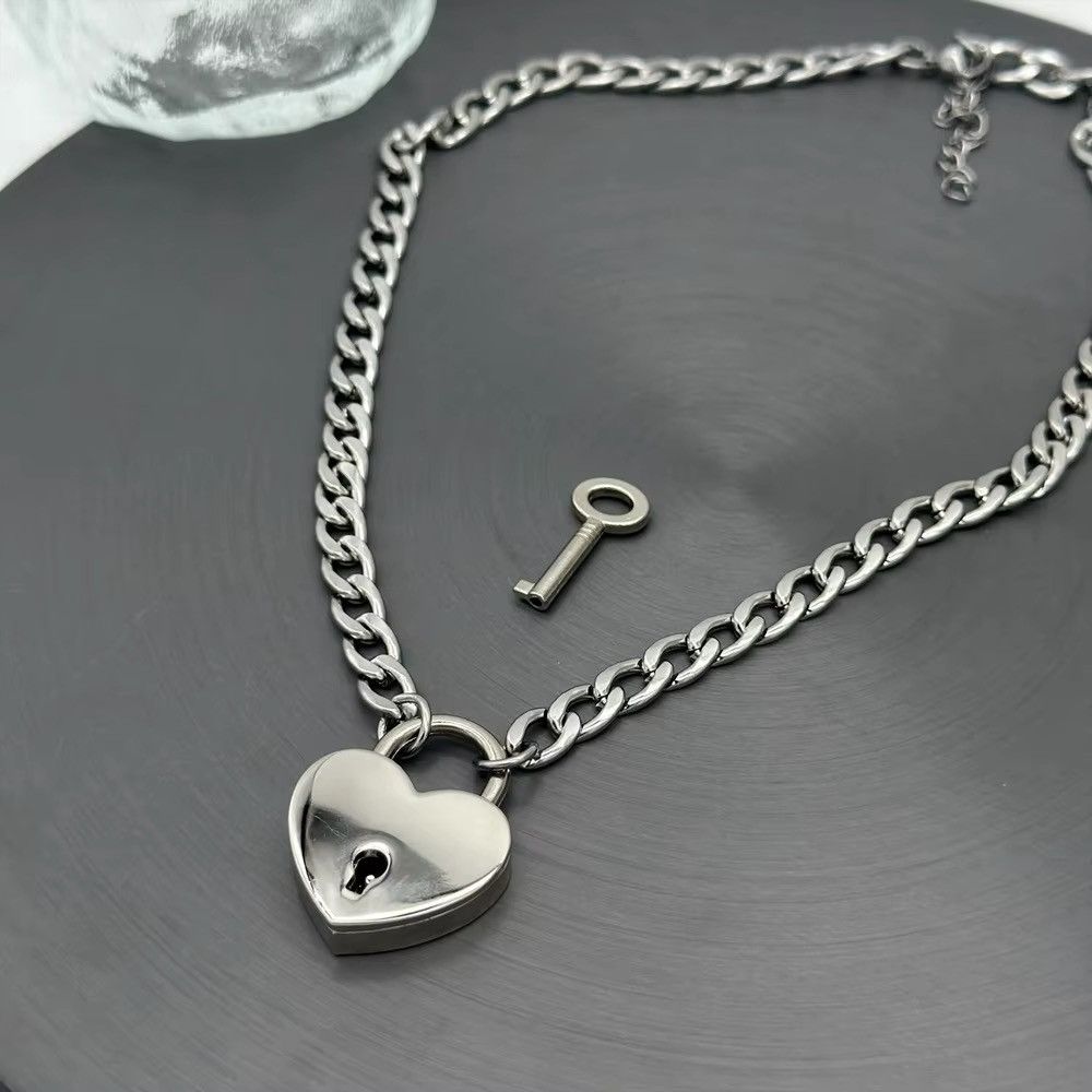 Jewelry Stainless Steel Chain Love Padlock Pendant Necklace Size ONE SIZE - 2 Thumbnail