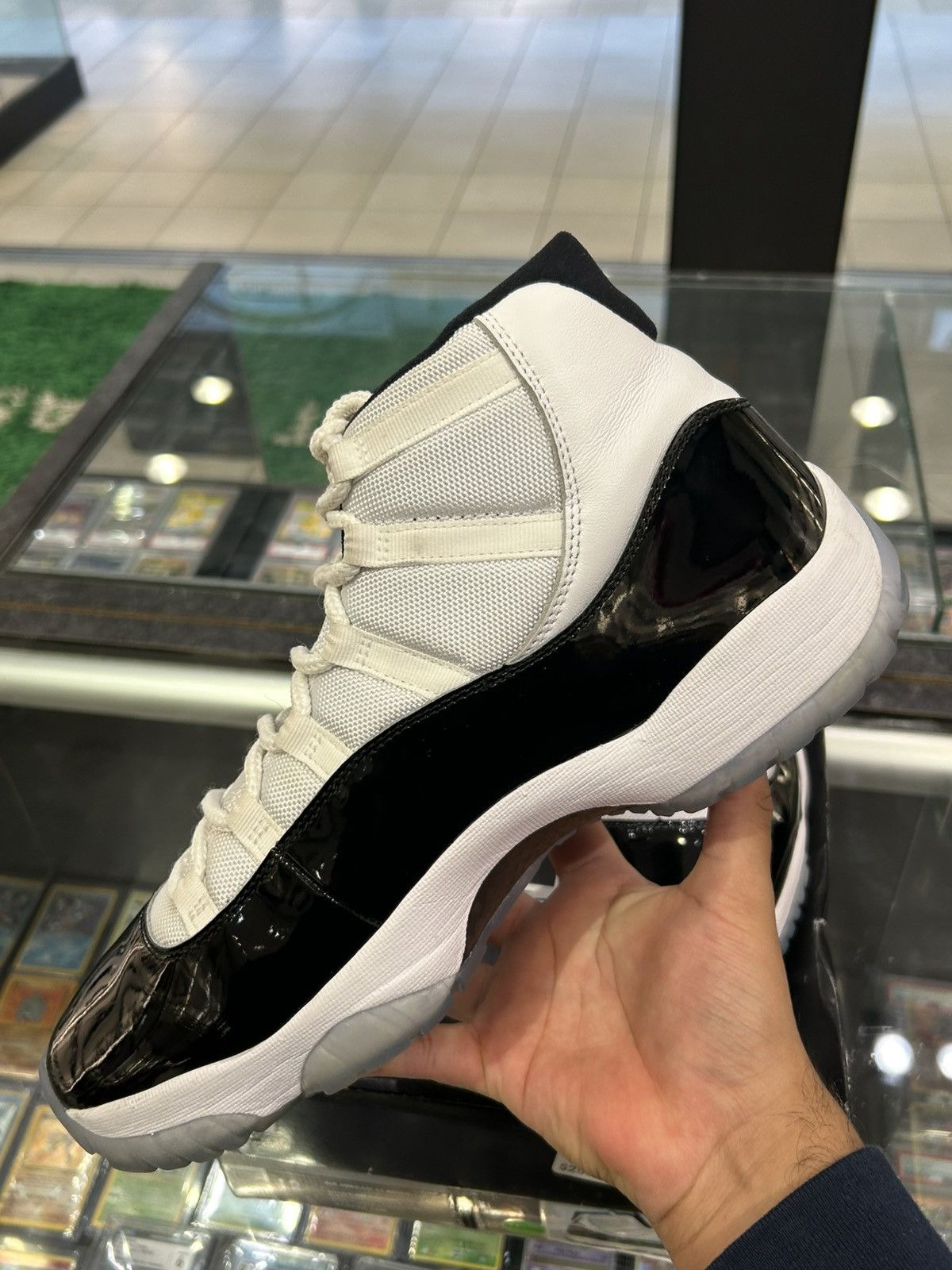 Jordan Brand Jordan 11 Concord 2018 Size US 12 / EU 45 - 7 Thumbnail
