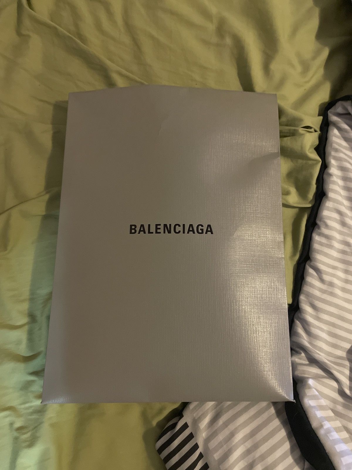 Balenciaga Balenciaga T-Shirt Size US S / EU 44-46 / 1 - 6 Thumbnail
